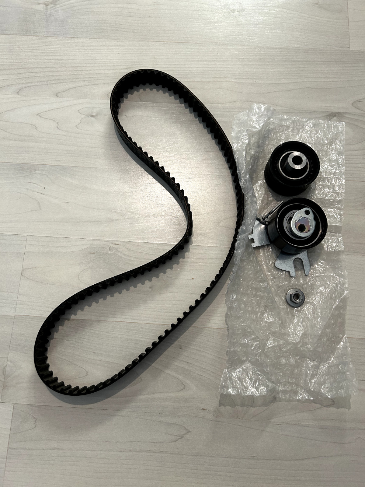 Kit de distribution FEBI BILSTEIN 37460 - Entretien moteur longue distance