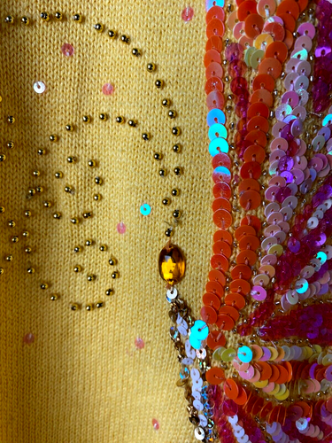 The Quacker Factory NWT Size 1X Yellow Butterfly Sequin Sweater Velvet Neck Line - Picture 11 of 14
