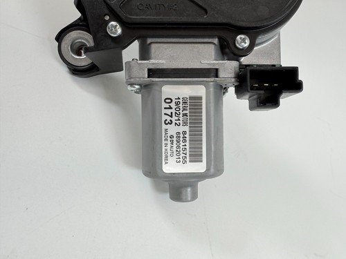 2019 - 2025 Cadillac XT4 Front Windshield Wiper Motor 84615755 OEM - Imagen 4 de 8