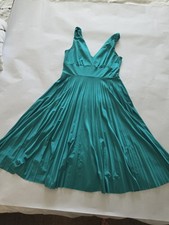 Soprano Teal V-Neck Pleated Midi Dress Size Small