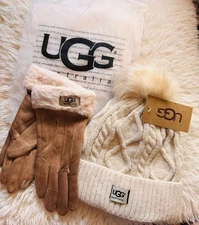 Winter UGG Gloves And Beanies Set, Cable Knit UGGs With Fleece Lined Beige/Cream