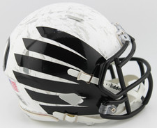 2025 Oregon Ducks Custom Riddell Mini Helmet vs Rutgers
