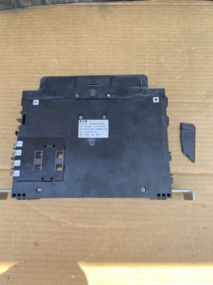(TOA) AT307BAE-SCOCOE Eaton Uni-Directional Current Flow 750VDc 300Amps Damaged