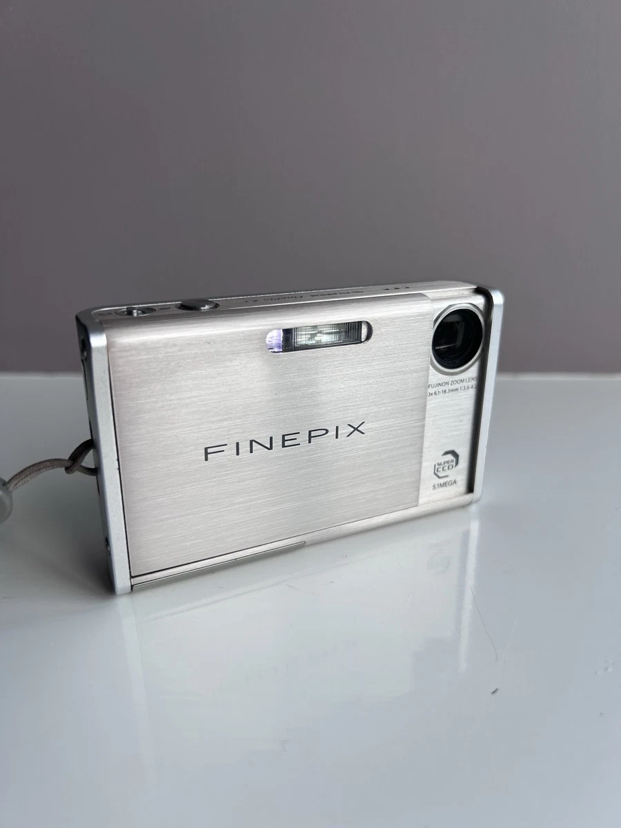 Fujifilm FinePix Z Series Digital Cameras 5-6.9 MP Maximum