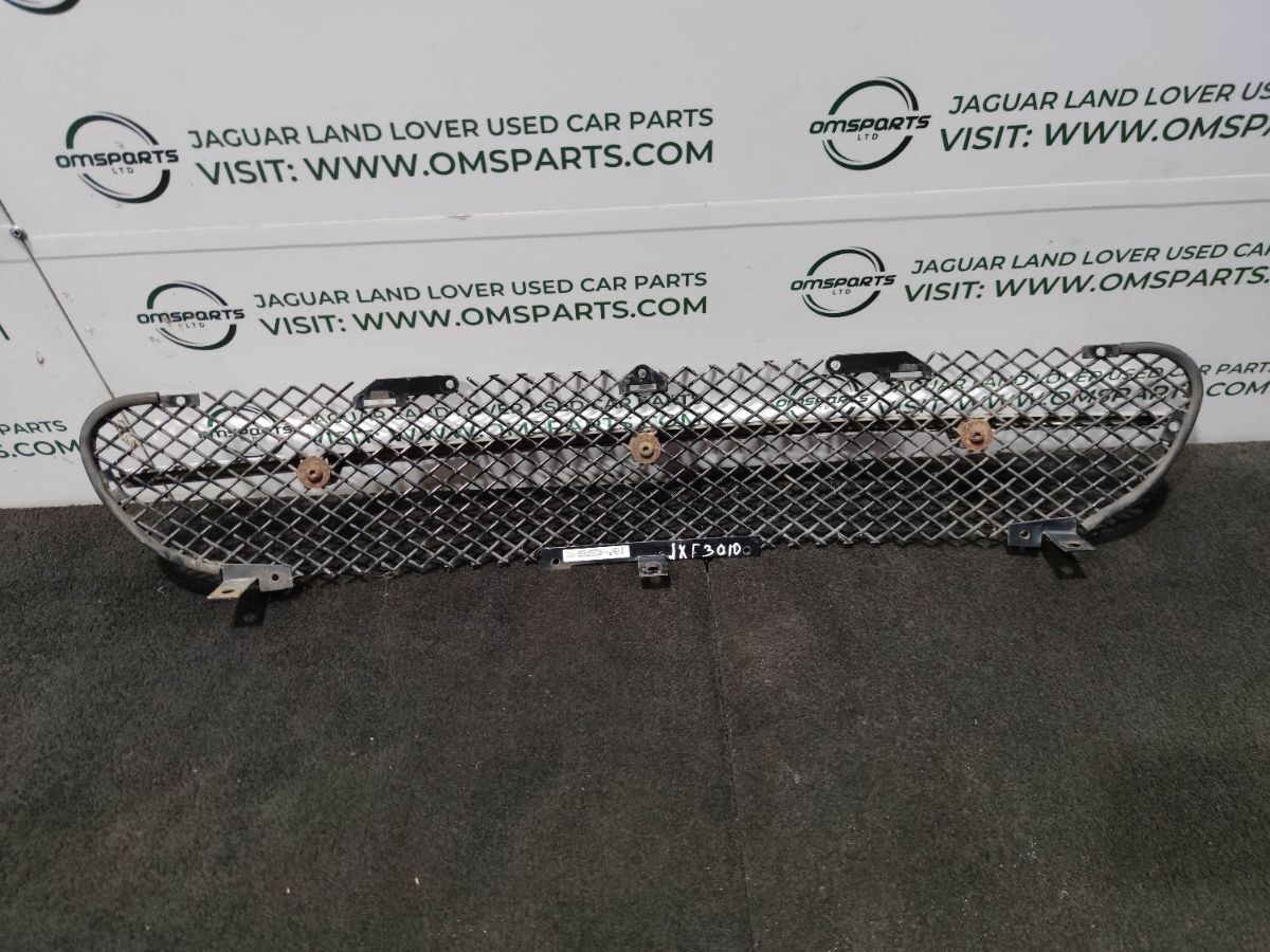 JAGUAR XF X250 FRONT BUMPER CENTRE LOWER MESH GRILLE AX2M-17K945-AA