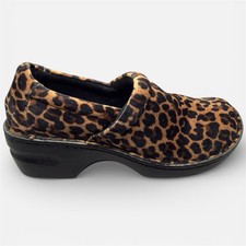 B.O.C. by Born Peggy Women's Leopard Suede Clogs Sz 8