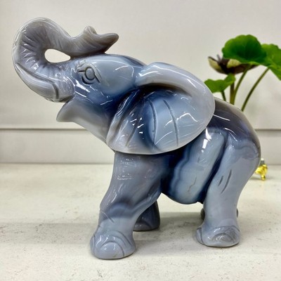 2LB Natural agate carved crystal elephant realistic crystal therapy