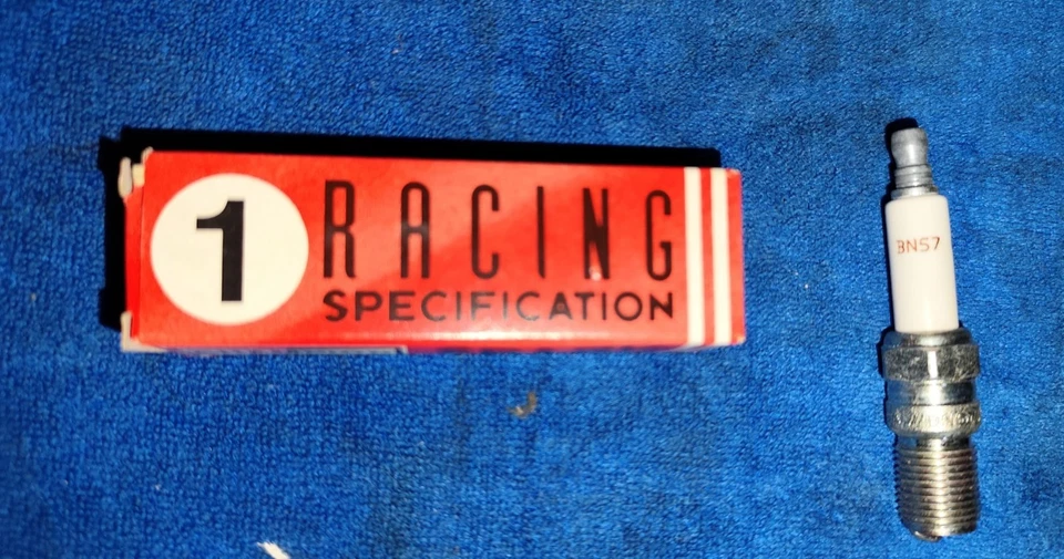 Candele Racing BN 57 Champion( Spark Plugs) Renault 5 GT Turbo ( 4PZ ) Foto 3 de 4