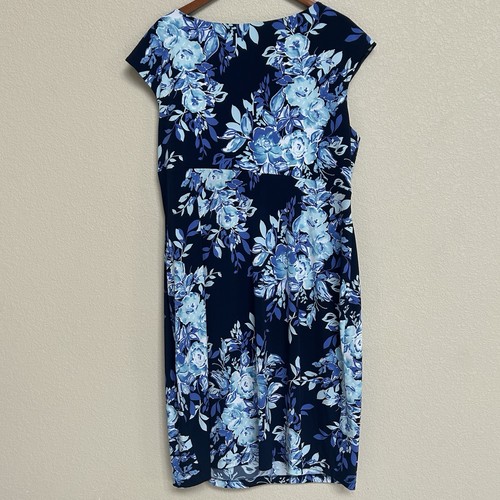 Vestido drapeado floral Connected Apparel para mujer talla 20W azul marino aguamarina acanalado - Imagen 2 de 5