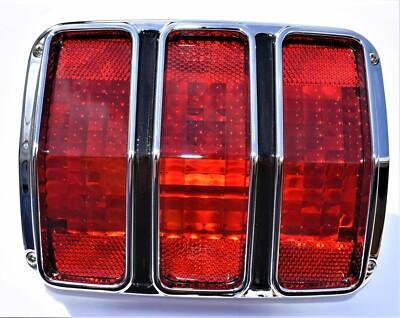 Mustang テールライト 2個セット メッキ Mustang テールライト 2個セット メッキ 1964-1965-1966 Ford Mustang