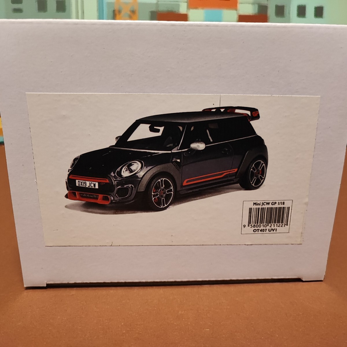 ミニ ジョンクーパーワークスGP 1/18 Amazon | オットー 1/18