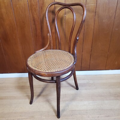 Antique Early 20th c. Original Thonet Vienna #18 Bentwood and Cane Bistro Chair