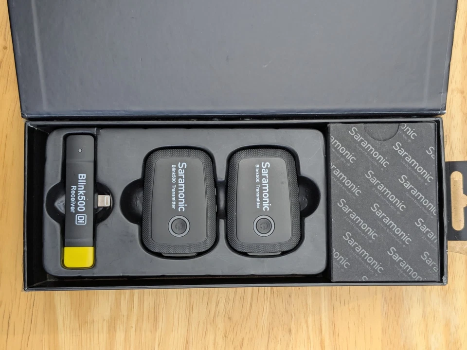 Saramonic Blink500 B2 micrófono inalámbrico de doble canal cámara y receptor de iPhone Foto 2 de 4