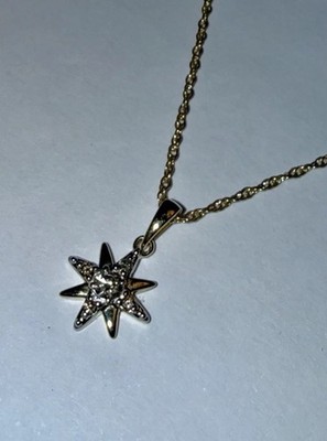 ESTATE Solid 10K Gold Round-Cut Natural Diamond Star Pendant Chain Necklace 18 