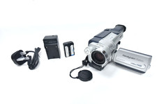 Videocamera analogica Sony CCD-TRV218E Hi8 nastro Handycam completa testata
