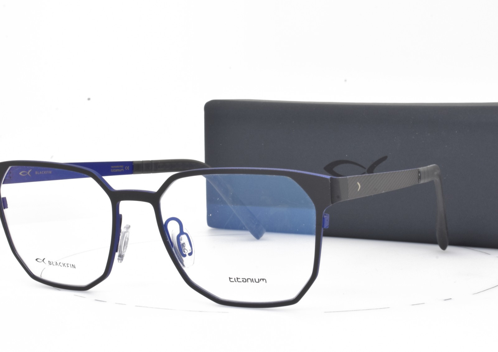 Blackfin Eyeglasses Black Blue Panto Titanium 53-17-145 964 1053