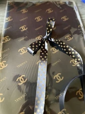 Luxury Floral Wrapping Set – 10 Print Sheets + 5 Yards Ribbon”