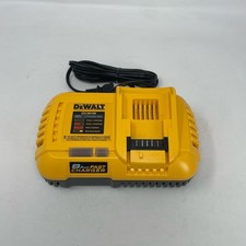 DeWALT DCB118 20V/60V 8A Fast Charger Yellow Single-Port
