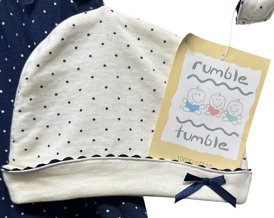 Mameluco y gorra/sombrero con puños a lunares azul y marfil Rumble Tumble nuevo con etiquetas, 6-9 meses Foto 2 de 4