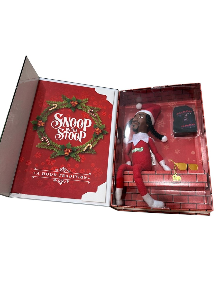 NEW Snoop on the Stoop Snoop Dogg A Hood Tradition Christmas Red