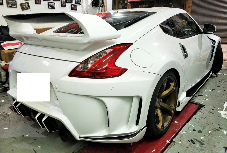 Стекловолоконный спойлер крыло в забавном стиле с подсветкой для NISSAN 370Z Z34 - Изображение 3 из 3