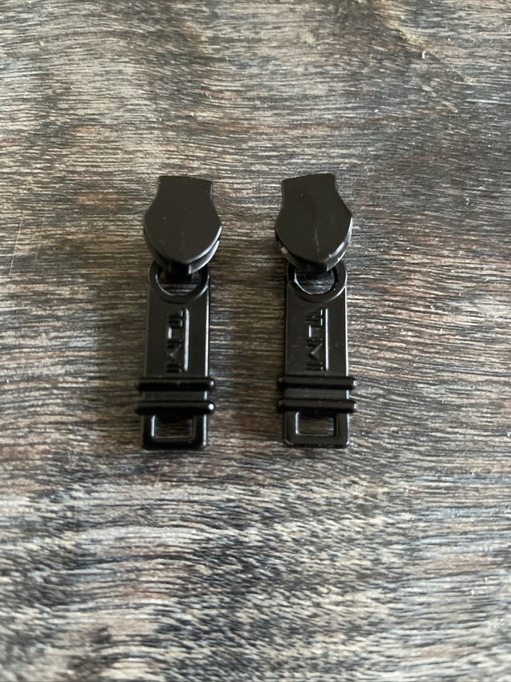 Tumi Replacement Sliders / Zipper Pulls / Pull Tabs Black eBay