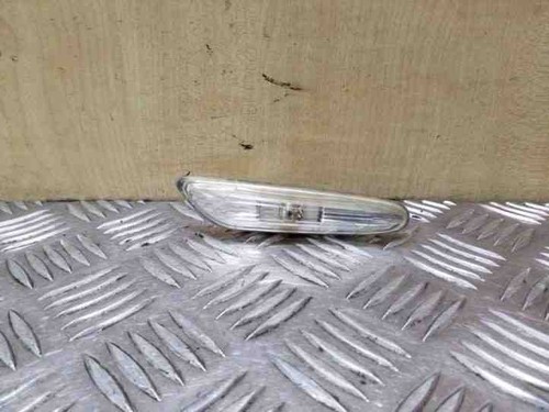 BMW 3 Touring E91 Kotflügelblinker vorne links 6932998 2.00 Diesel 26089028