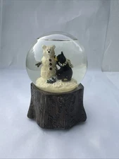 Snowbear Bearfoots water globe music box  A Merry Christmas Autograph Fleming