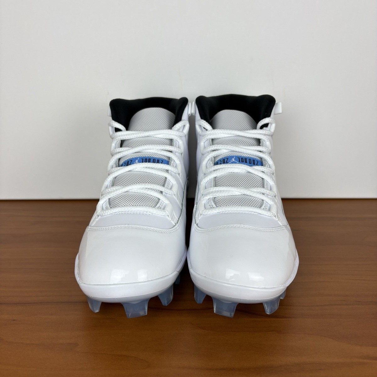Jordan 11 Retro MCS Baseball Cleats Size 8M White/Legend Blue HM7326-104 Air Jordan 11 Mid MCS Cleat Legend Blue - HM7326-104 main image 3