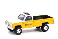 STURGEON LAKE FIRE DEPARTMENT 1987 CHEVY M1008 PICKUP 1/64 scale DIECAST CAR