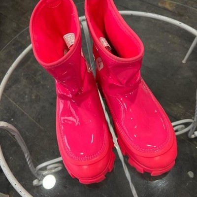 UGG Classic Brellah Mini Rain Boots, Hot Pink Glossy Waterproof, Women's Size 9