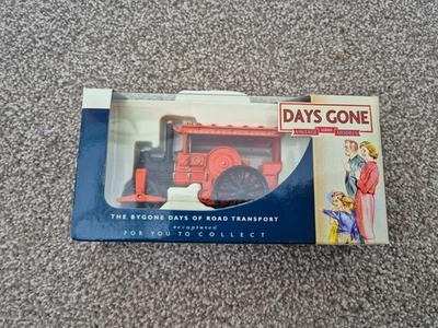 LLEDO DAYS GONE BURRELL ROAD ROLLER ROTE MODELL BOXED REF DG126002 - Bild 1 von 3