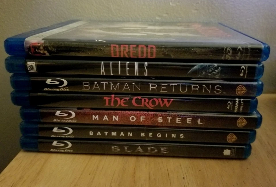 Dredd, Aliens, Batman Returns, The Crow, Man of Steel, Batman Begins, Blade Lot Foto 3 de 3