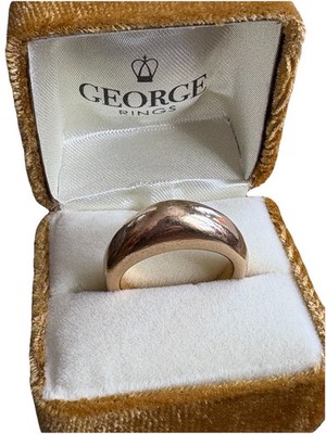George Rings Capital Grand 18k Retail $6500 Size 6