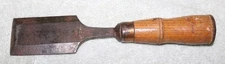 VINTAGE BUCK BROS BEVELED WOOD CHISEL 1 3/4"