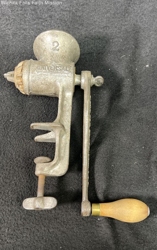 Universal No. 2 Meat Grinder Food Chopper Manual Hand Crank Clamp-On Vintage USA