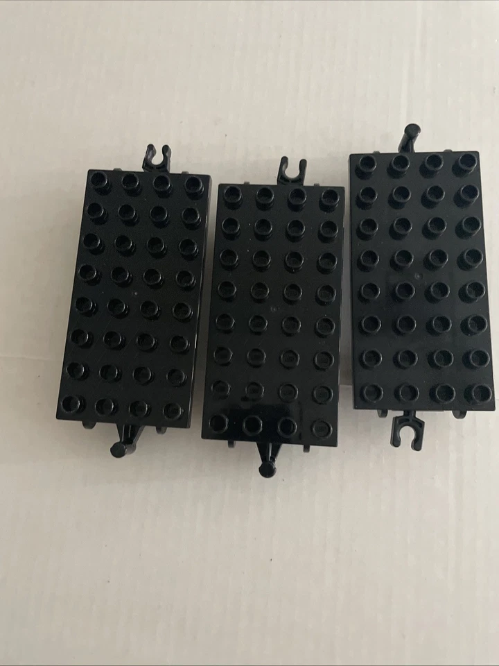 Lego Duplo 4x8 Negro Gris Tren Ferrocarril Carro Base Chasis Lote de 3 Foto 3 de 4