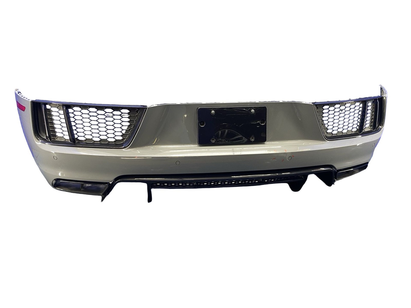 2017-2018 AUDI R8 V10 4S RWS OEM REAR BUMPER COVER W/ CARBON FIBER DIFFUSER