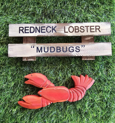 Cajun Crawfish Wall Hanging Distressed Style Wood Twisted Wire, SS-136