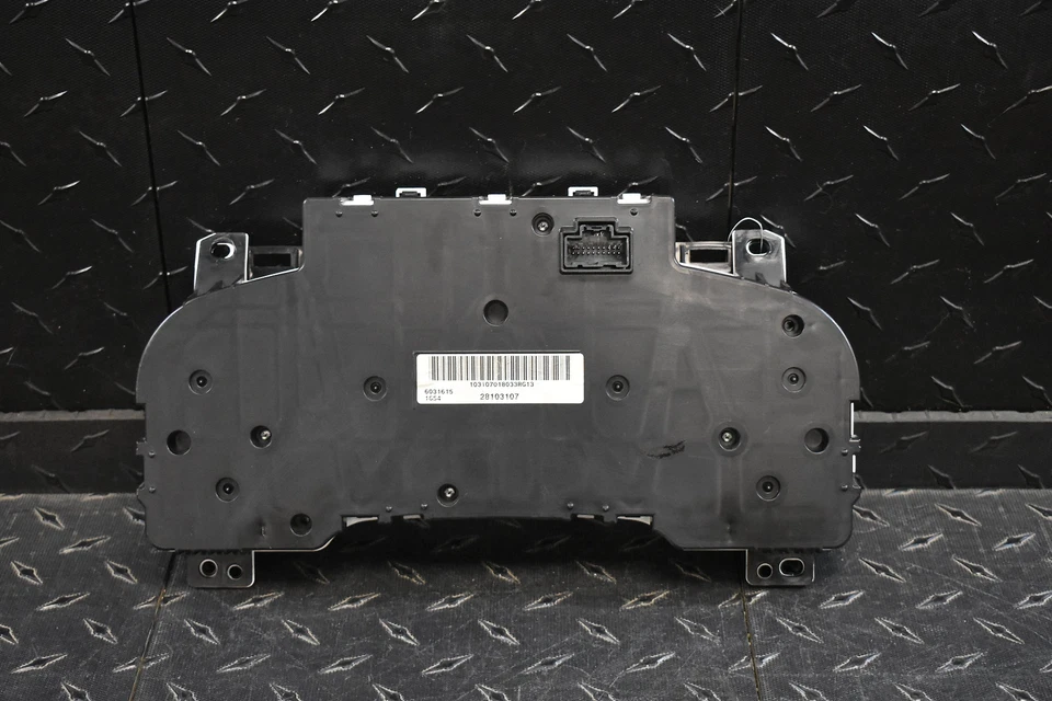 Cuadro de instrumentos velocímetro Chevy Suburban 1500 2007-2008 233 k AT 25861675 Foto 4 de 4