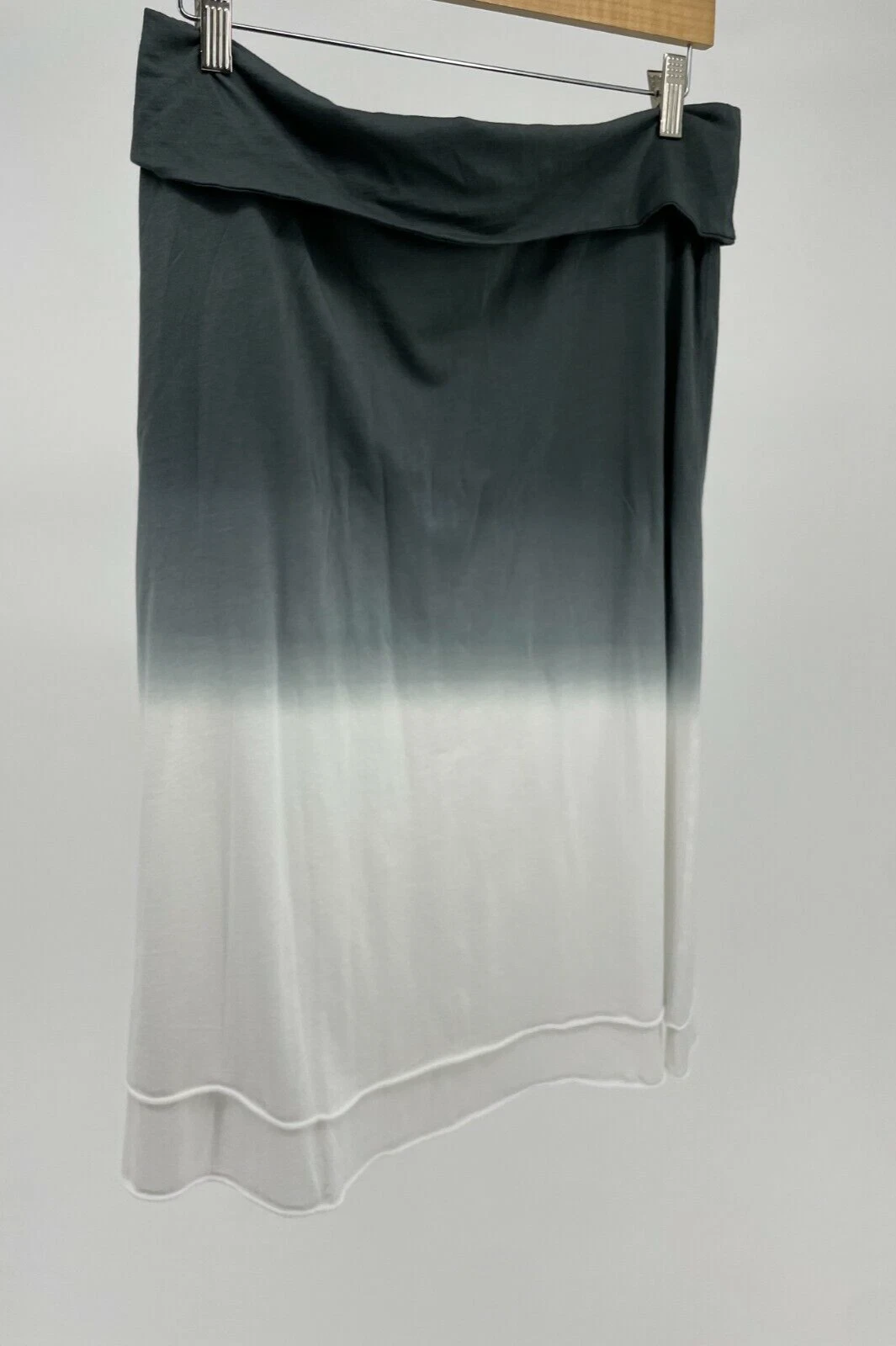 NWOT Indigenous Gray White Ombre Organic Cotton Skirt Women's Size Large