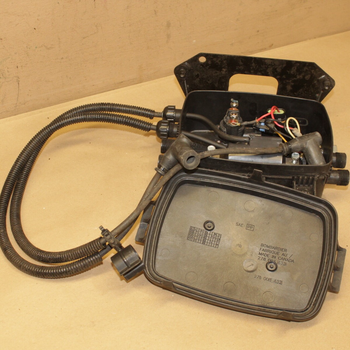 Sea-Doo 2001 GTI Electrical Box ECU CDI Wiring Harness Sea-Doo 2001 GTI Electrical Box ECU CDI Wiring Harness