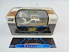 Revell Collection Dale Jarrett #88 2001 UPS Ford Taurus 1/64 Scale Diecast