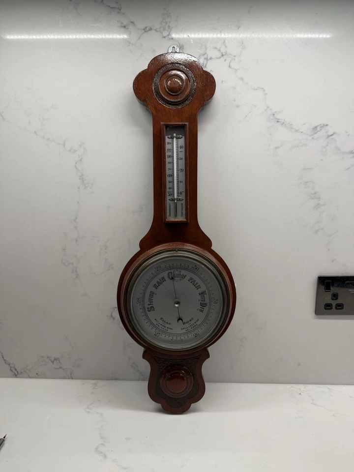 Vintage Wilson 501 Carved oak Banjo Barometer With Thermometer - Image 2 of 4