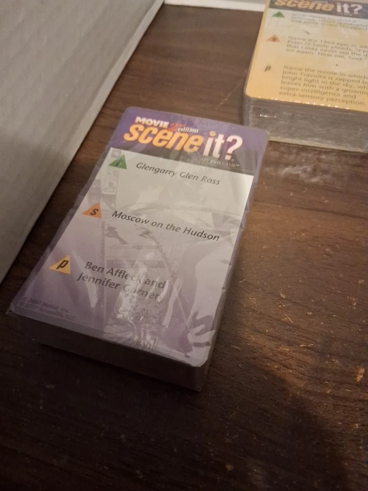 SCENE IT? Movie 2nd Edition Replacement 160 Trivia cards w/box Buzz And Categor - Image 2 of 4