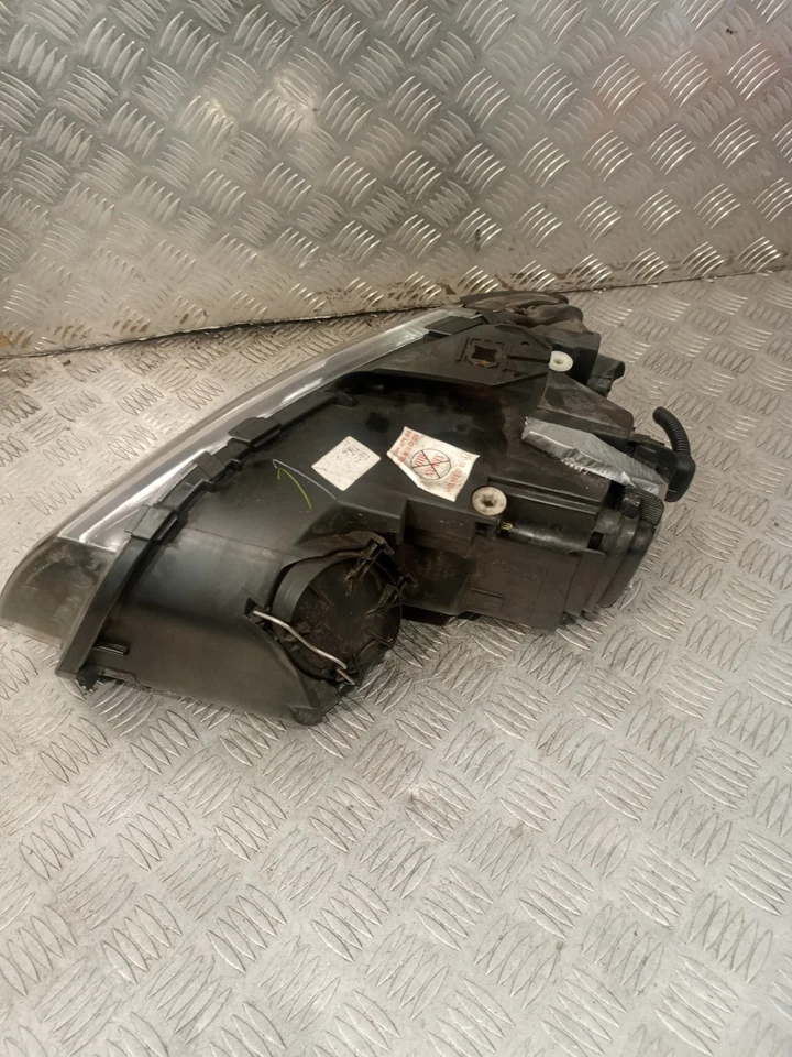 Faro derecho del conductor Audi A4 B8 S4 2011 xenón #9 Foto 3 de 3