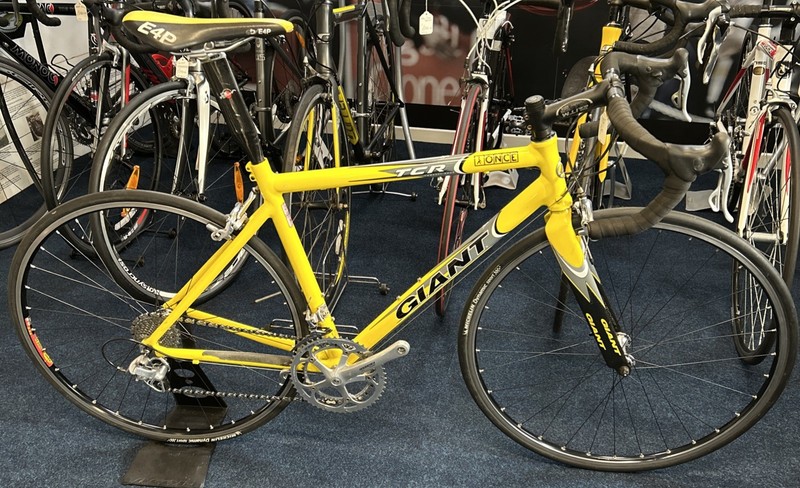 Giant TCR Once compact road racing bike Campagnolo Centaur 2x10 speed Mavic rims