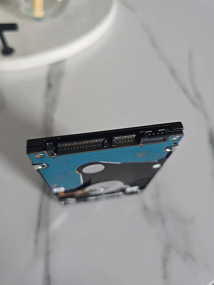 Seagate Mobile HDD 1TB, SATA 3, 2,5 Zoll Interne Festplatte (ST1000LM035) - Bild 2 von 3