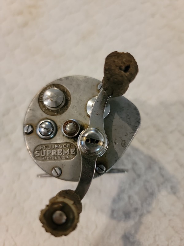 Plunger Supreme made in USA, #1573,1940-1960"s, reel