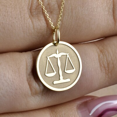 14K massives Gold Skala der Gerechtigkeit Halskette, Laie Anhänger, Jurastudent Geschenk